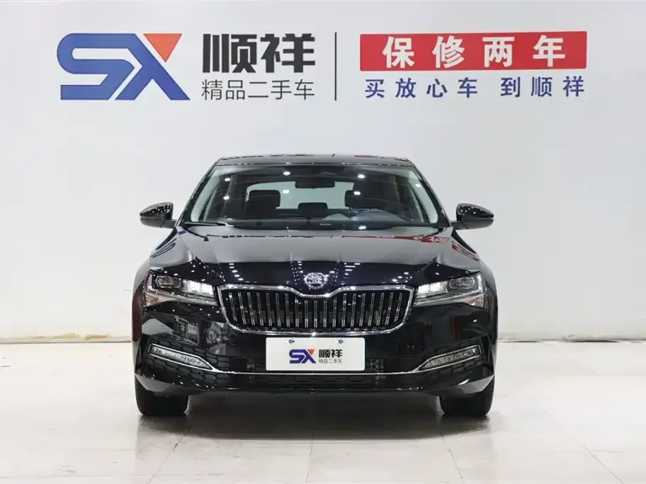 Skoda Superb — фото 6