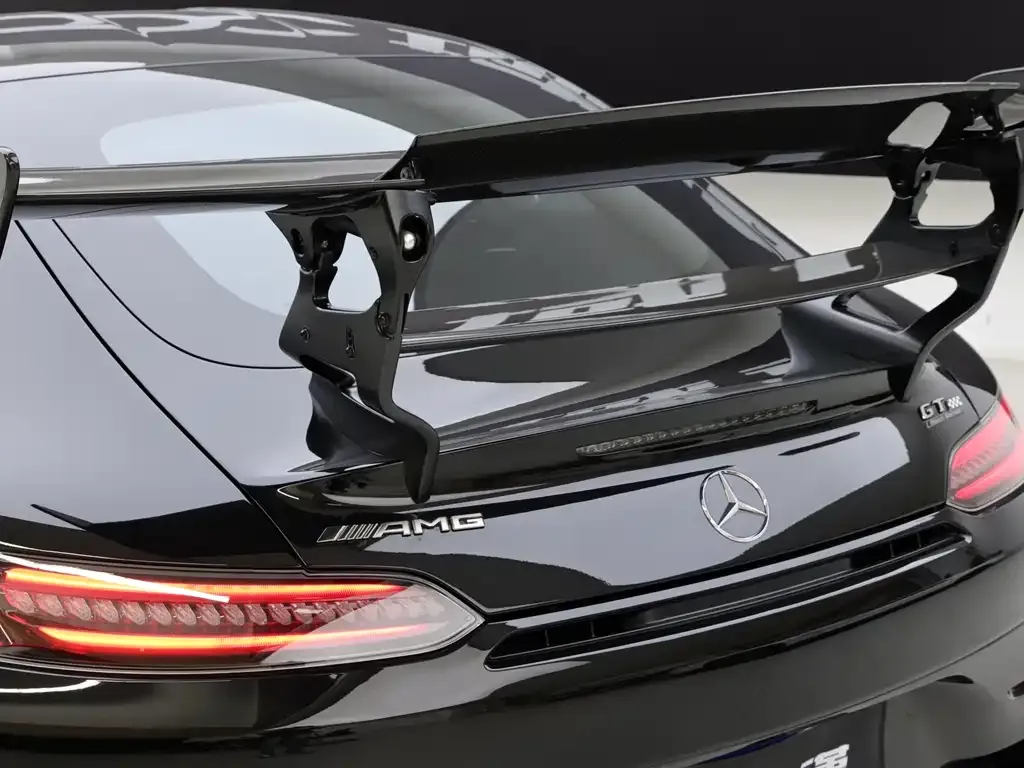 Mercedes-Benz AMG GT — фото 7