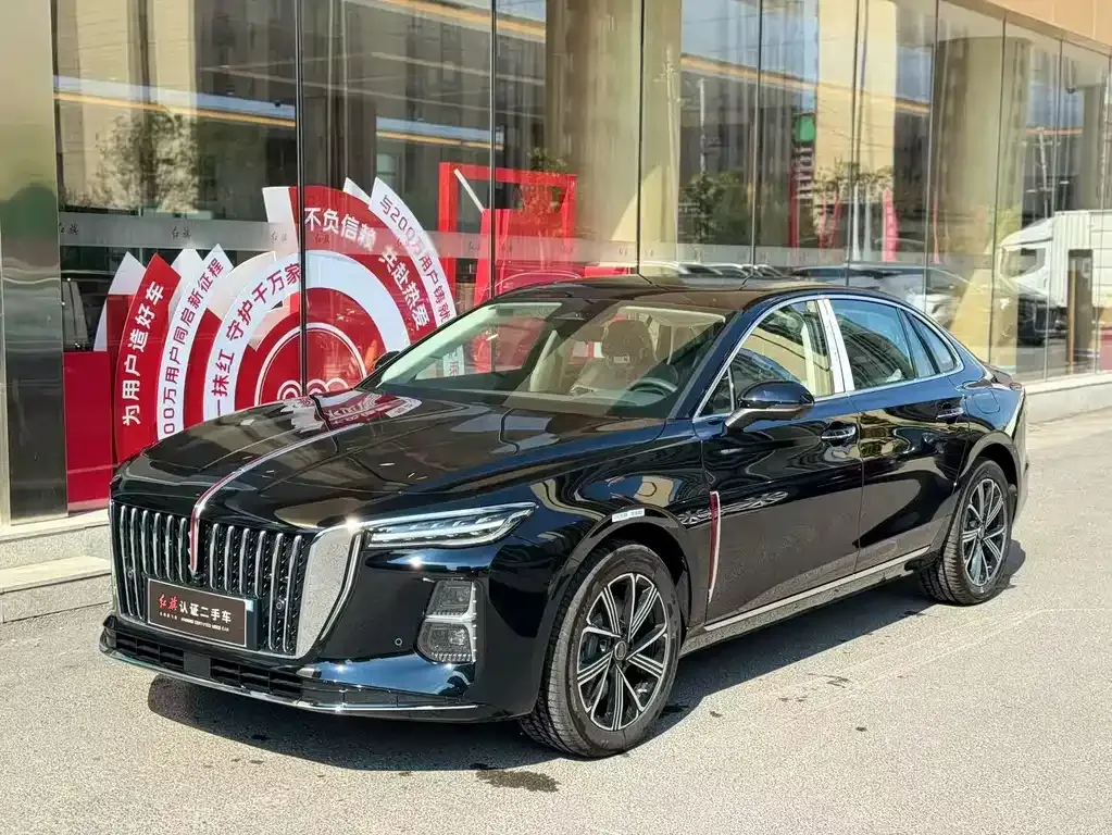 Hongqi H5 PHEV — фото 1