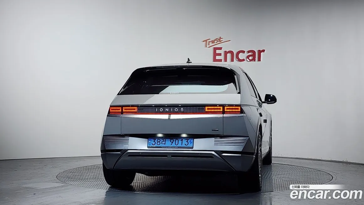 Hyundai Ioniq5 — фото 3