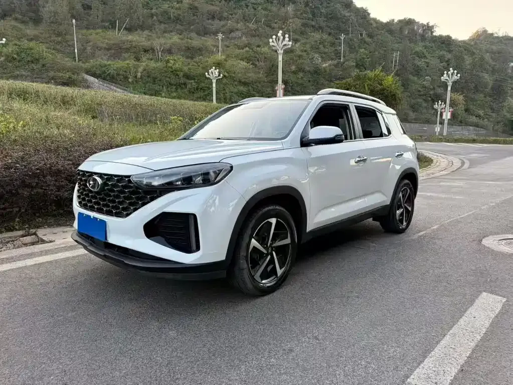 Hyundai ix35 — фото 1