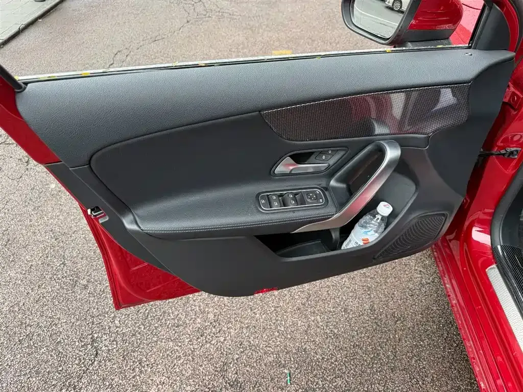 Mercedes-Benz A-Class (Import) — фото 7