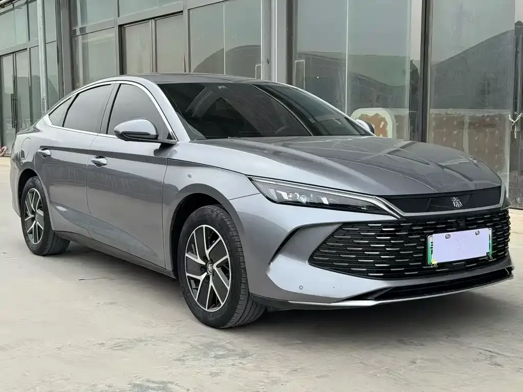 BYD Qin L — фото 8