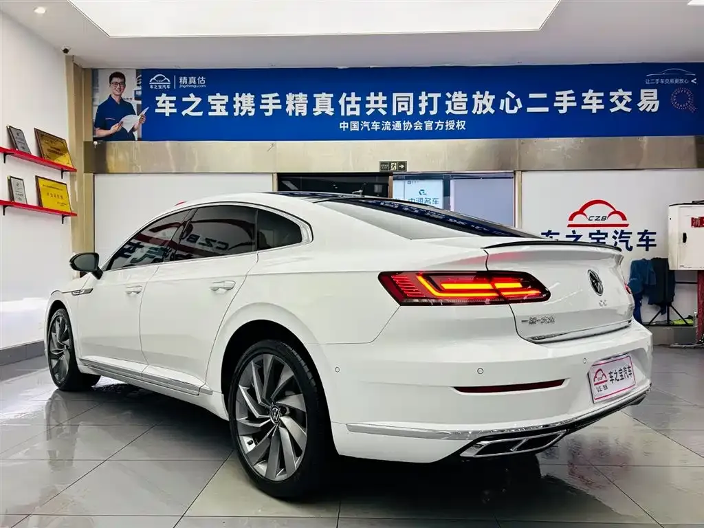 Volkswagen CC — фото 4