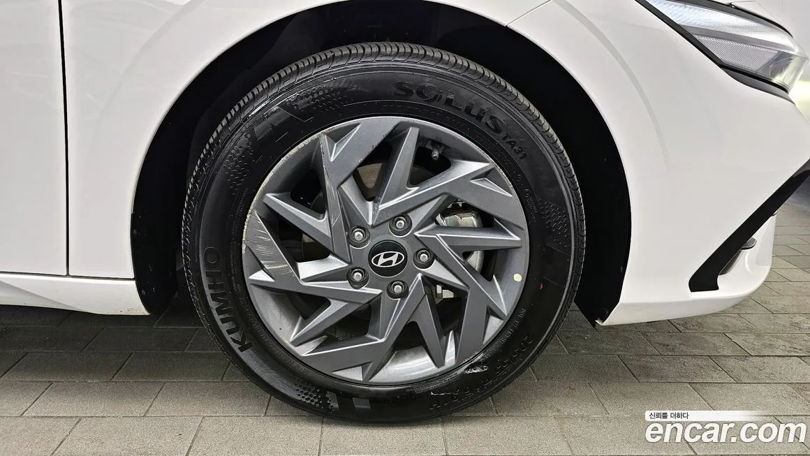 Hyundai AVANTE — фото 6