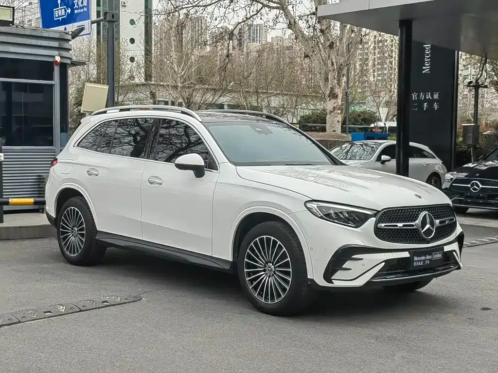 Mercedes-Benz GLC — фото 8