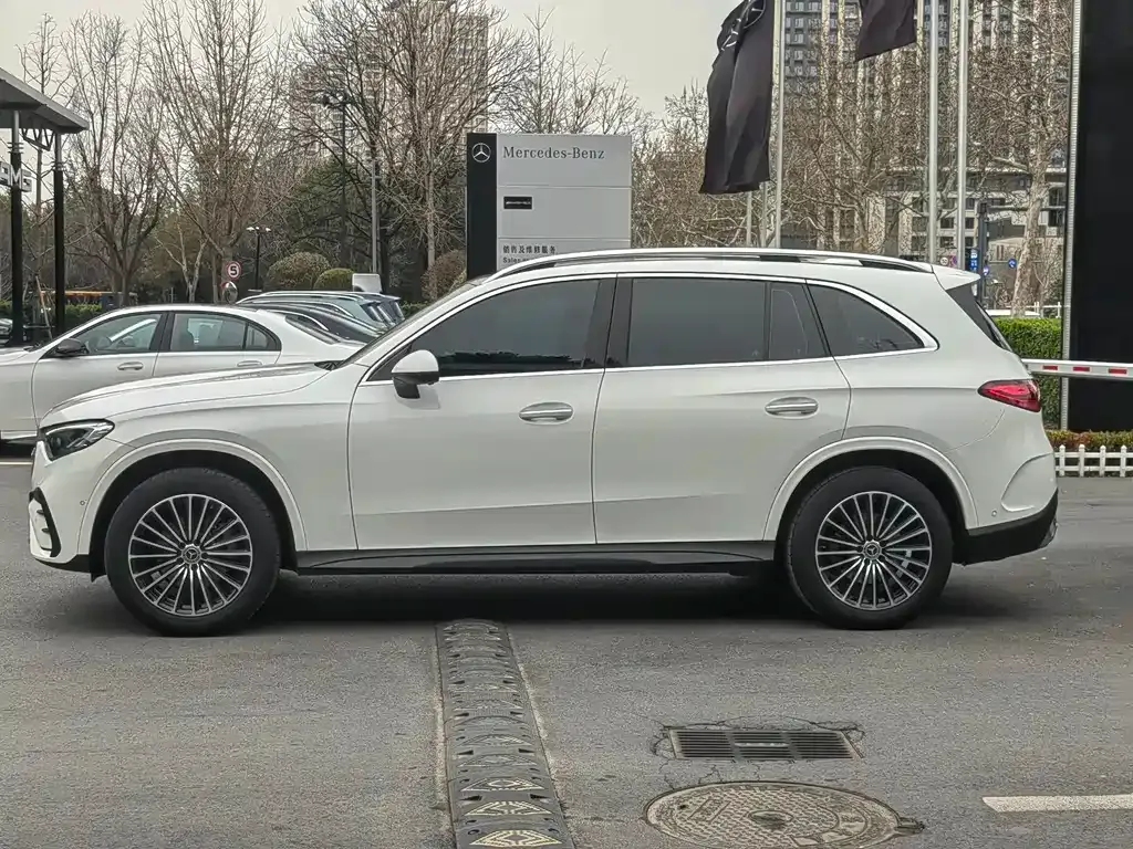 Mercedes-Benz GLC — фото 3