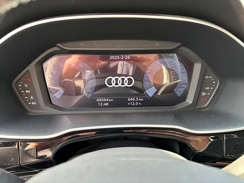 Audi Q3 — фото 5