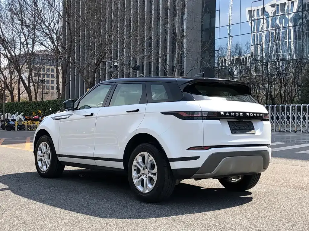 Land Rover Evoque — фото 10