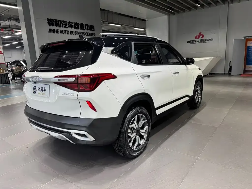 Kia KX3 — фото 8