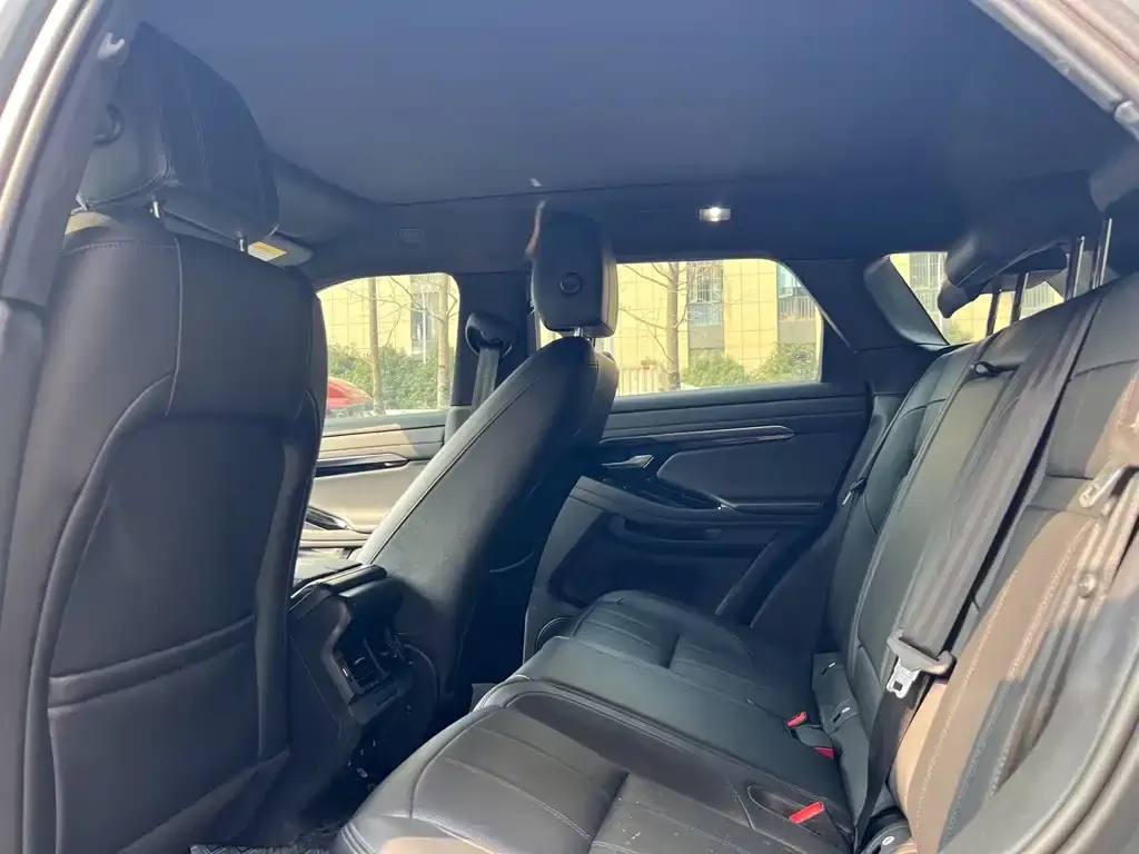 Land Rover Evoque — фото 9