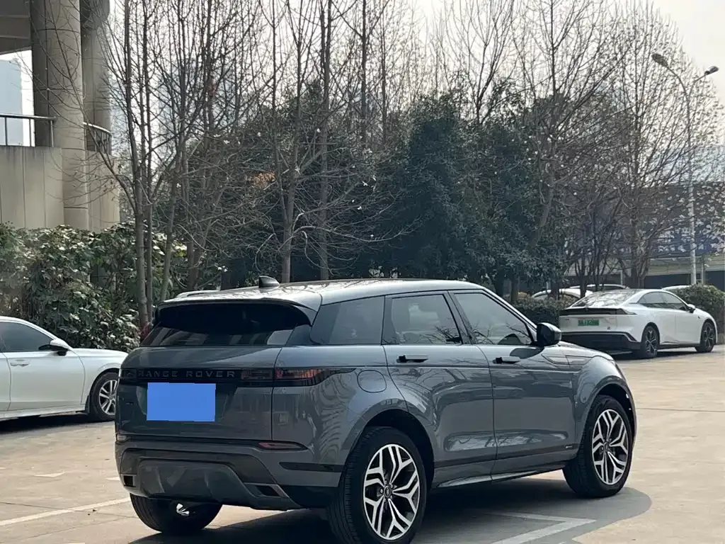 Land Rover Evoque — фото 8