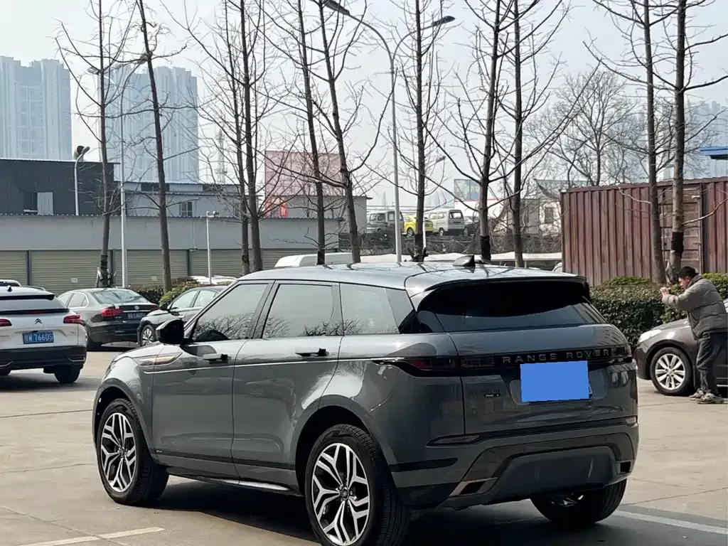 Land Rover Evoque — фото 6
