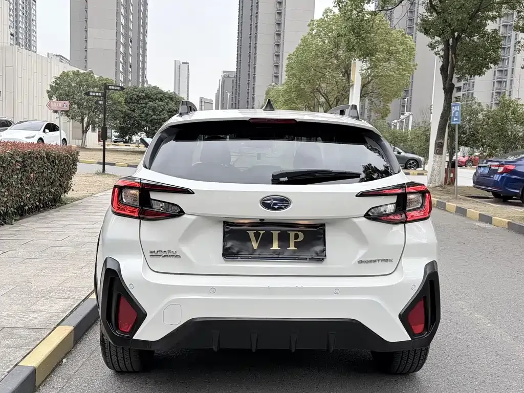 Subaru Crosstrek — фото 5