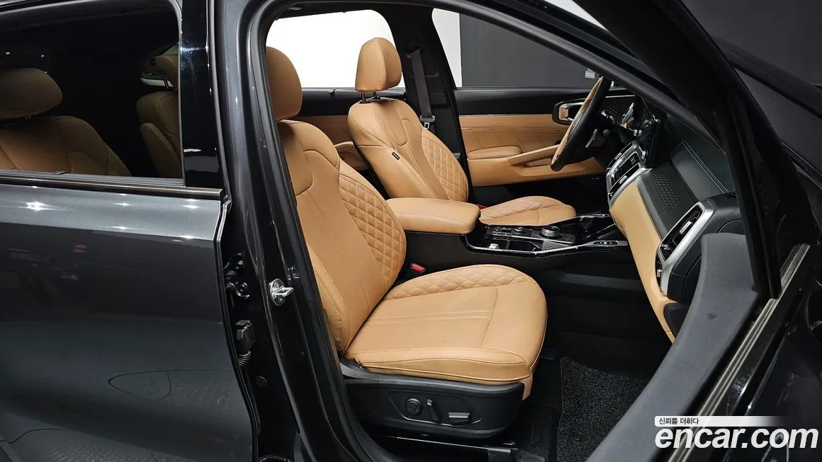 Kia Sorento — фото 9