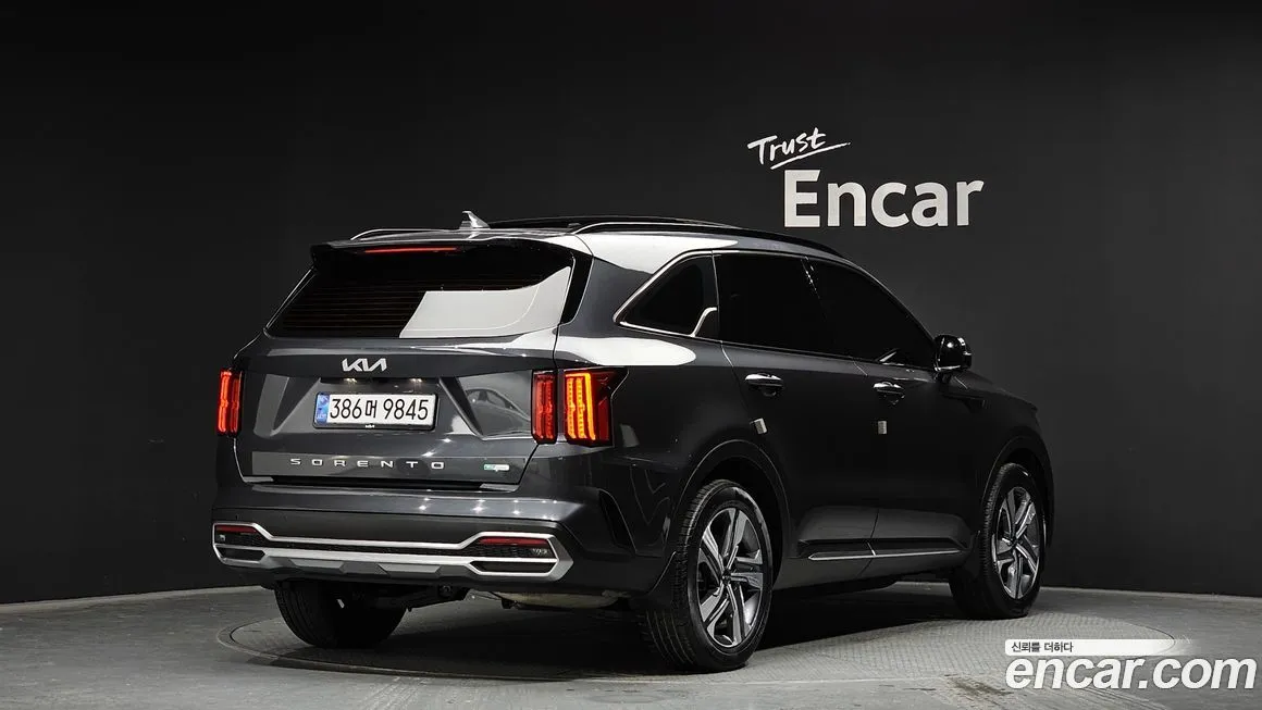 Kia Sorento — фото 5