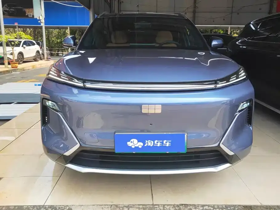 Geely 银河星舰7 — фото 9