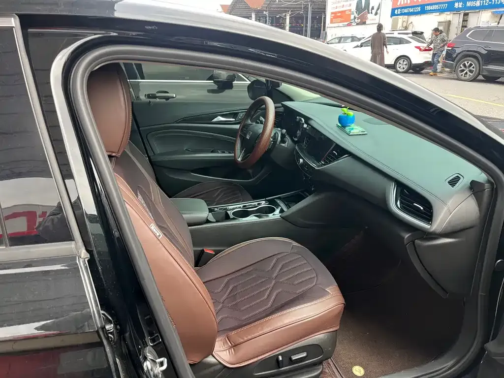 Buick Regal — фото 7