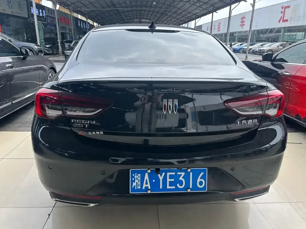 Buick Regal — фото 2