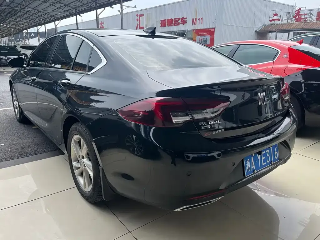 Buick Regal — фото 4