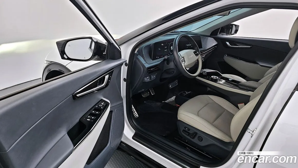 Kia EV6 — фото 3