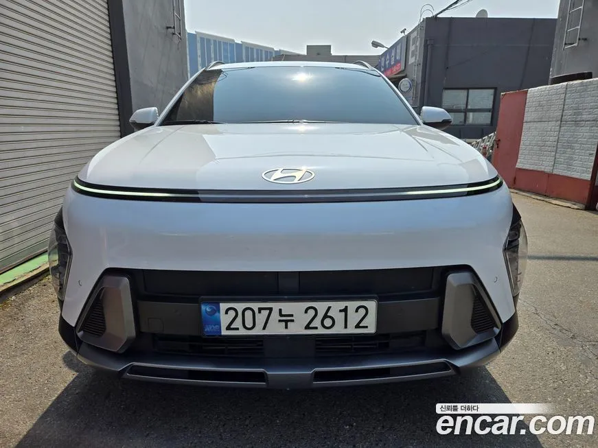 Hyundai Kona — фото 1