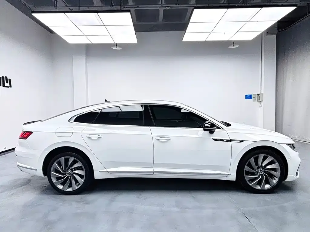 Volkswagen CC — фото 5