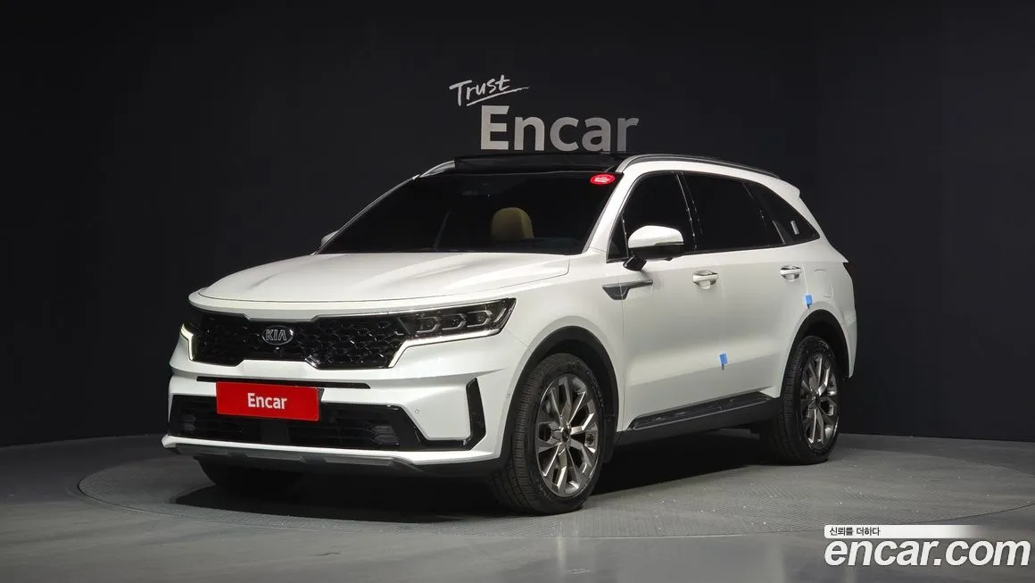 Kia Sorento — фото 1