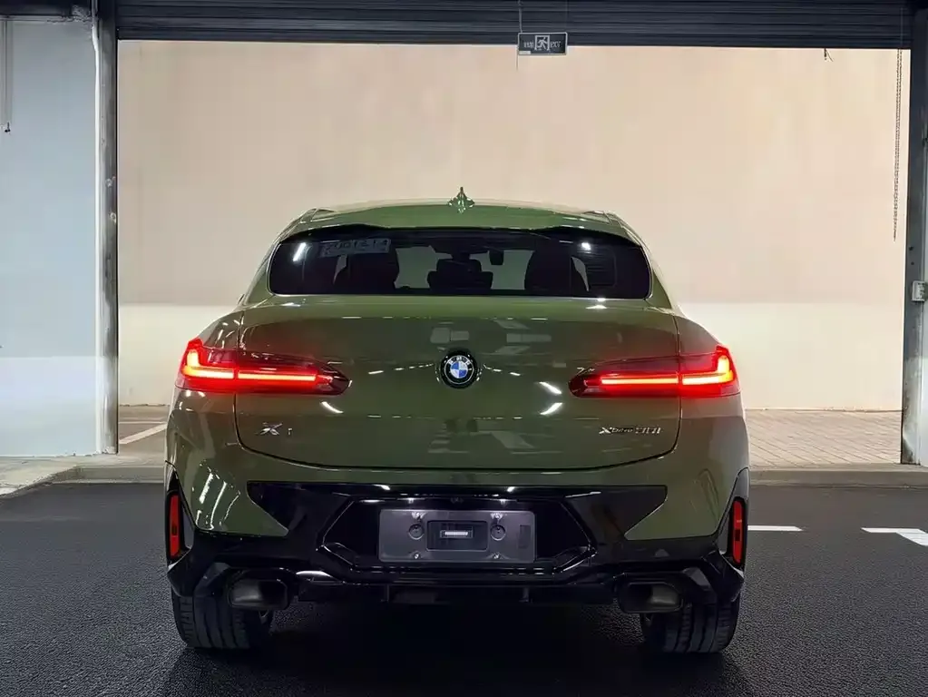 BMW X4 — фото 7