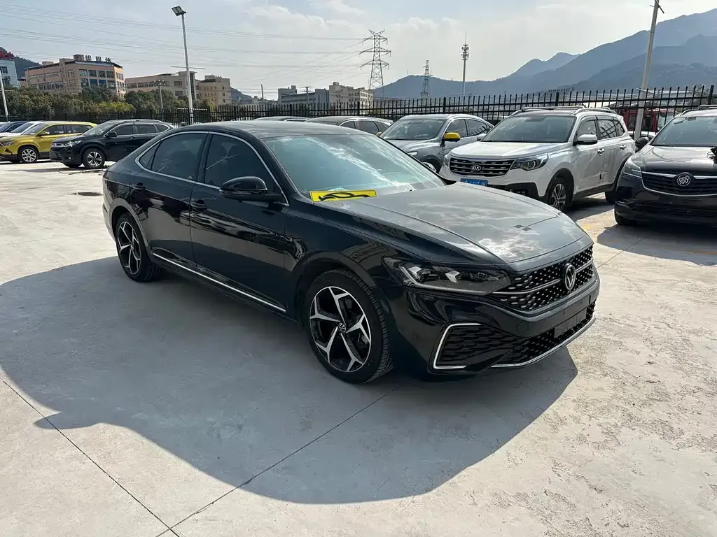 Volkswagen Passat — фото 3