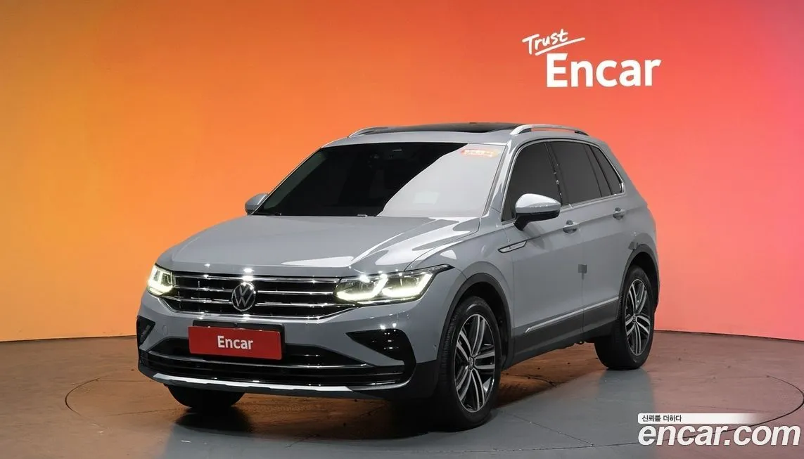 Volkswagen Tiguan — фото 1