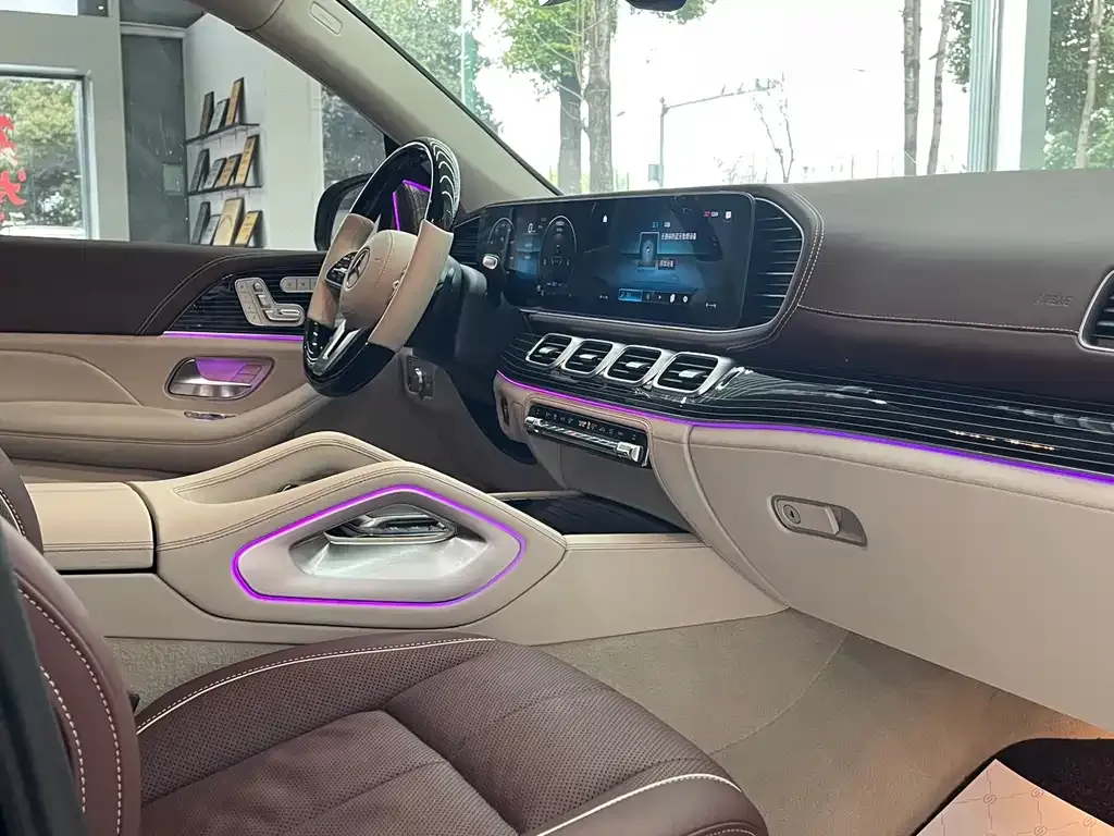 Mercedes-Benz GLS — фото 2