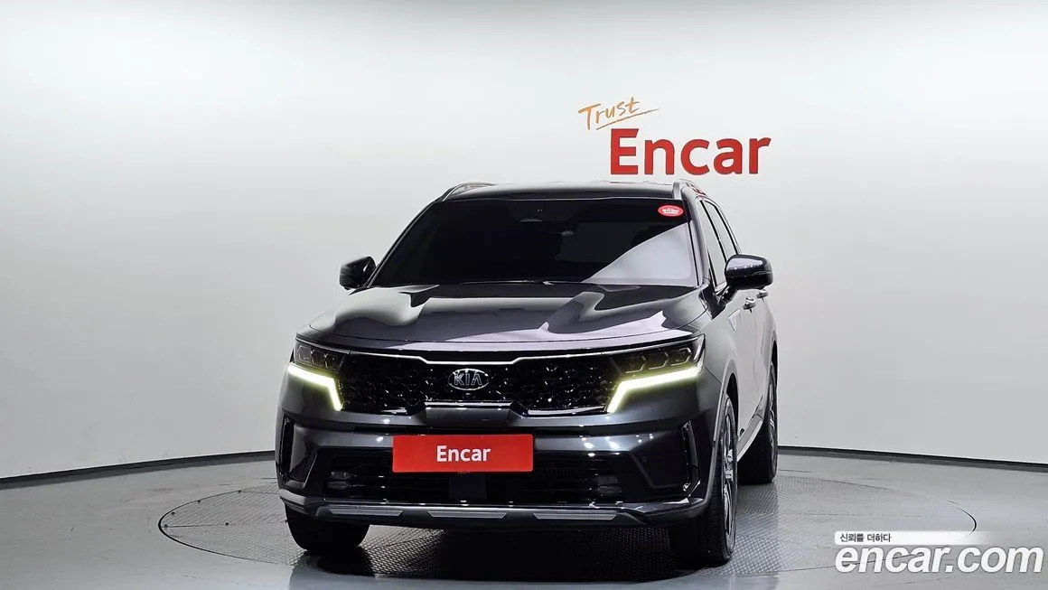 Kia Sorento — фото 7