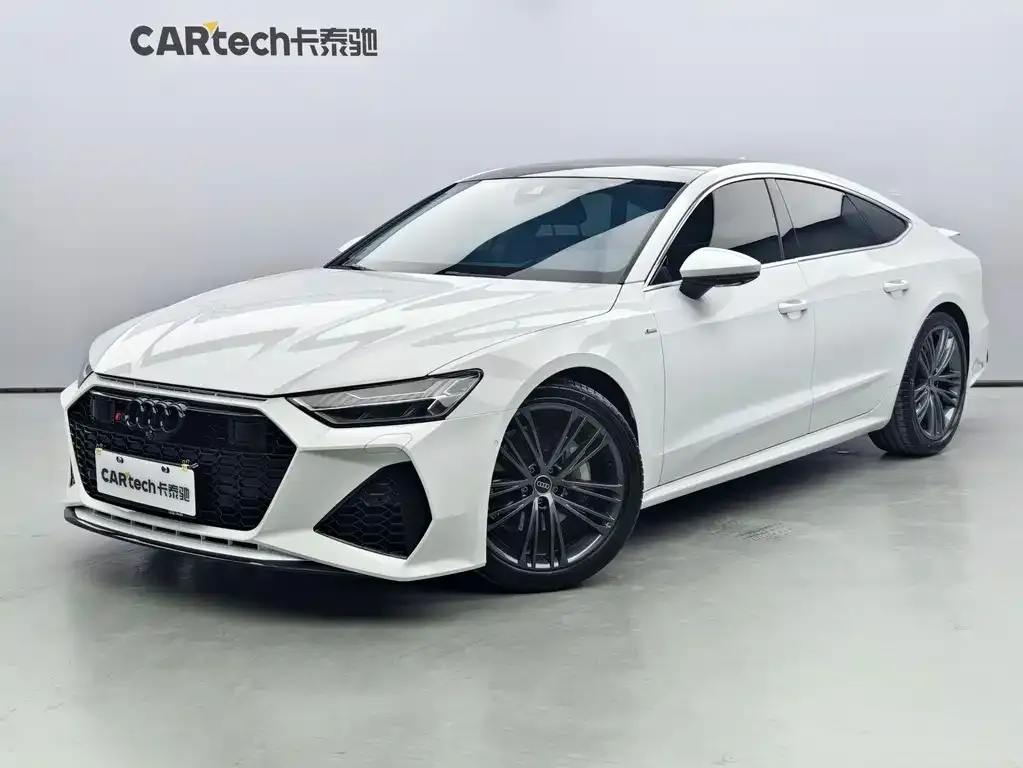 Audi A7 — фото 1