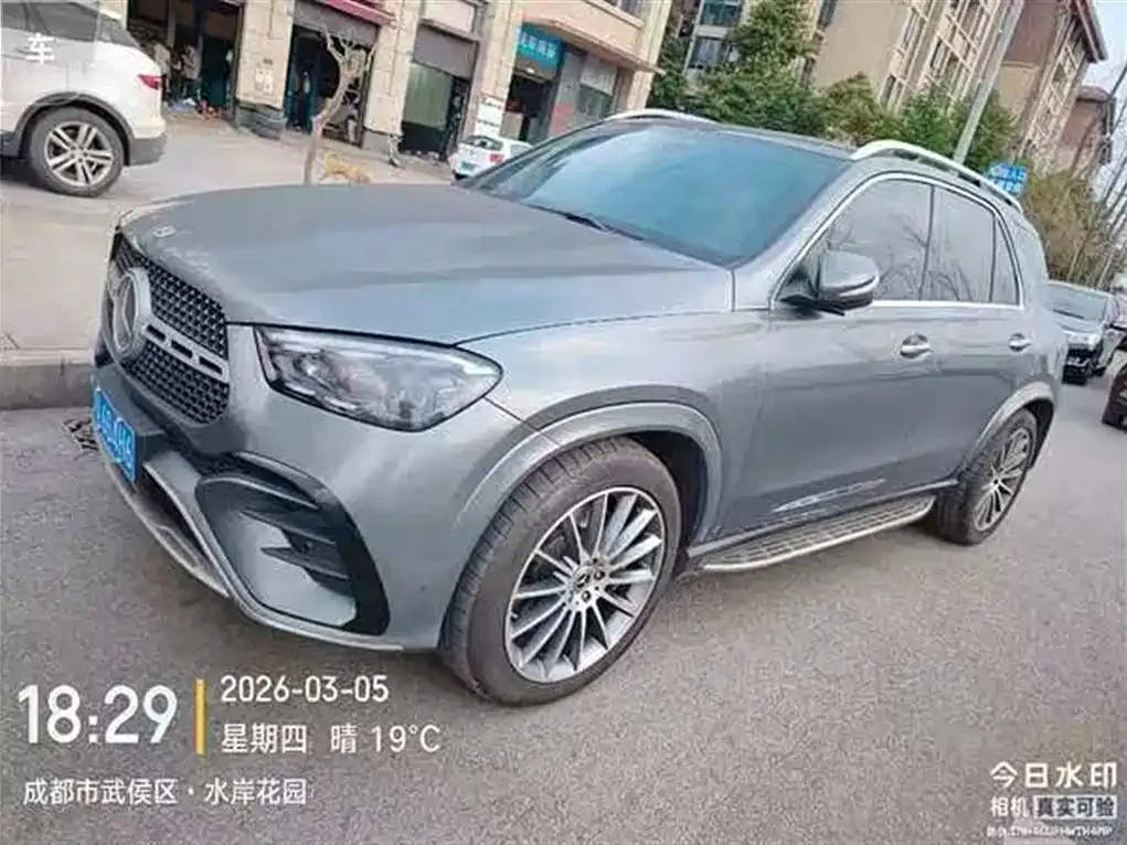 Mercedes-Benz GLE — фото 1
