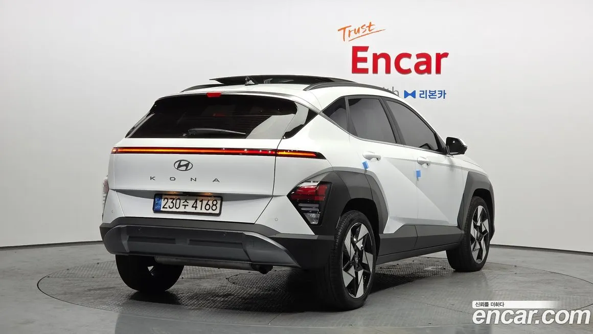 Hyundai Kona — фото 2