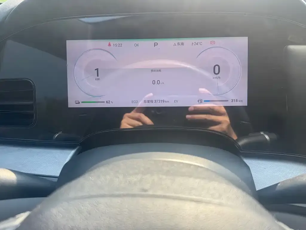 BYD Seal — фото 3