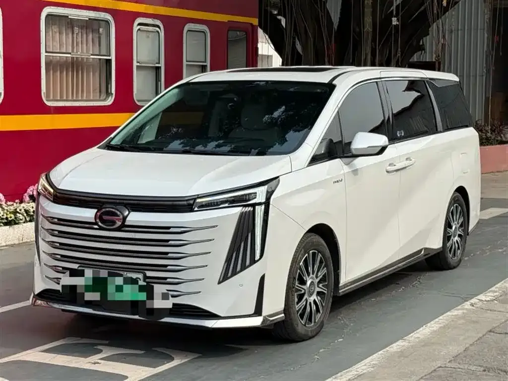 GAC Motor Trumpchi E9 — фото 1