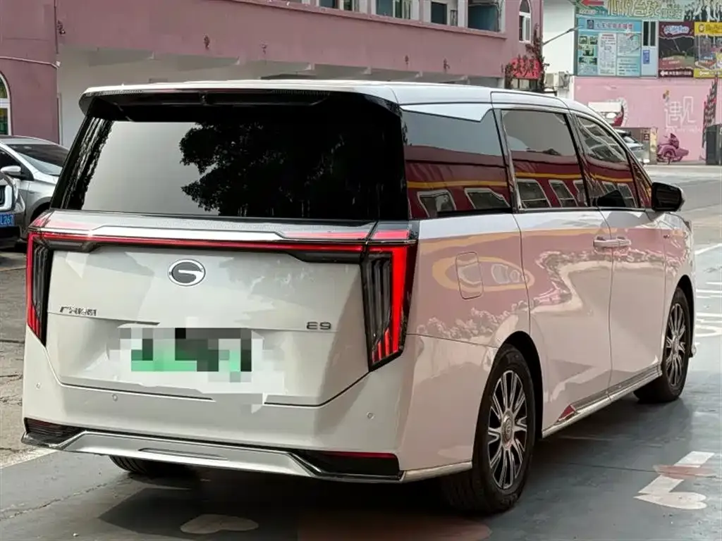 GAC Motor Trumpchi E9 — фото 3