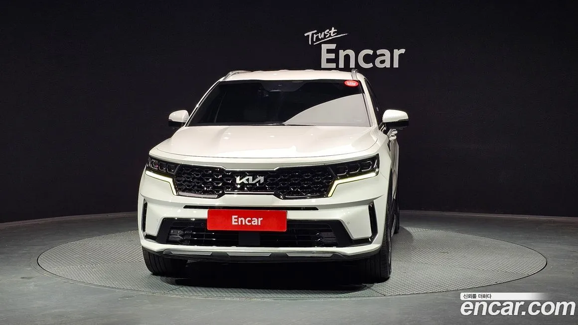Kia Sorento — фото 4