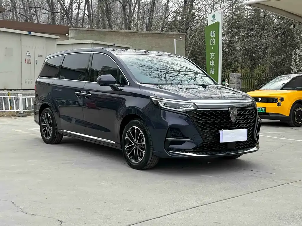 Roewe iMAX8 — фото 10
