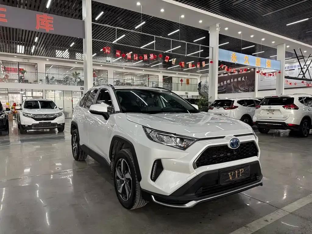 Toyota RAV4 Prime — фото 5