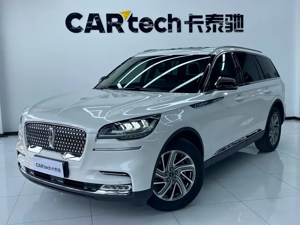 Lincoln Aviator — фото 1