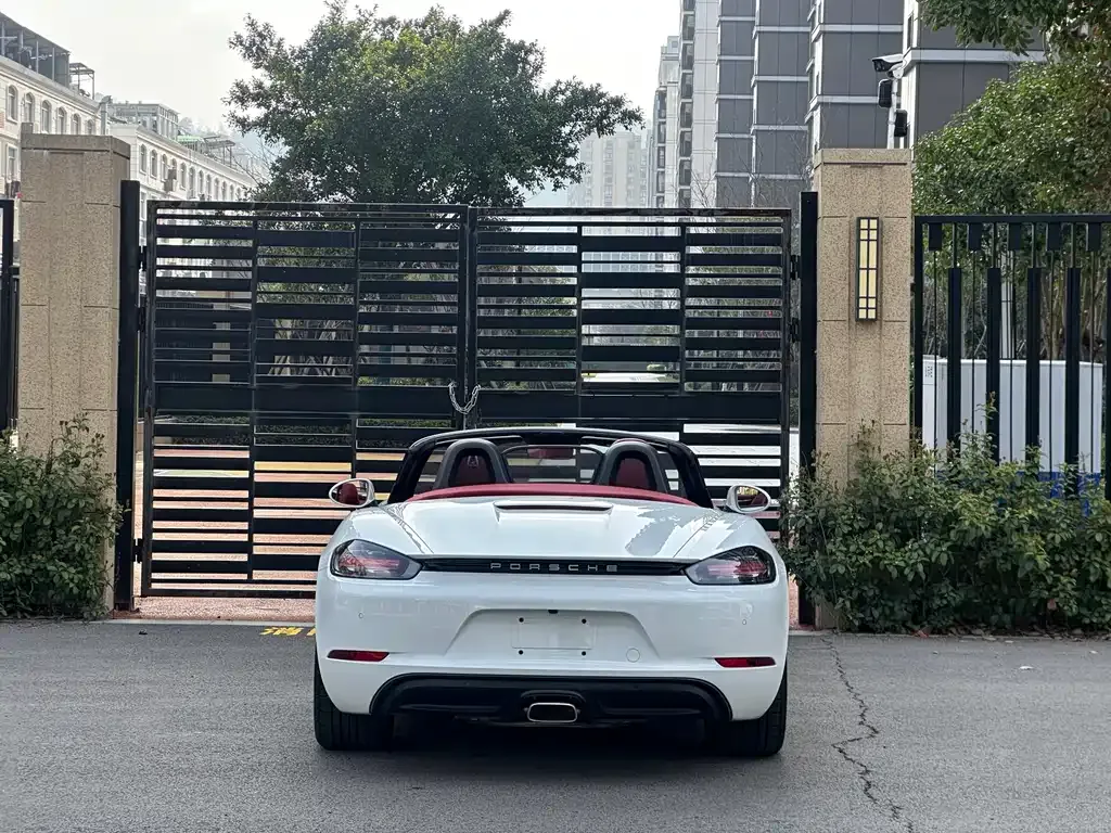 Porsche 718 — фото 6