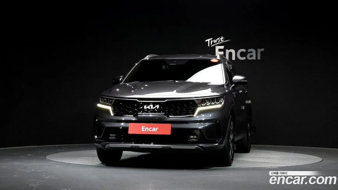 Kia Sorento — фото 4