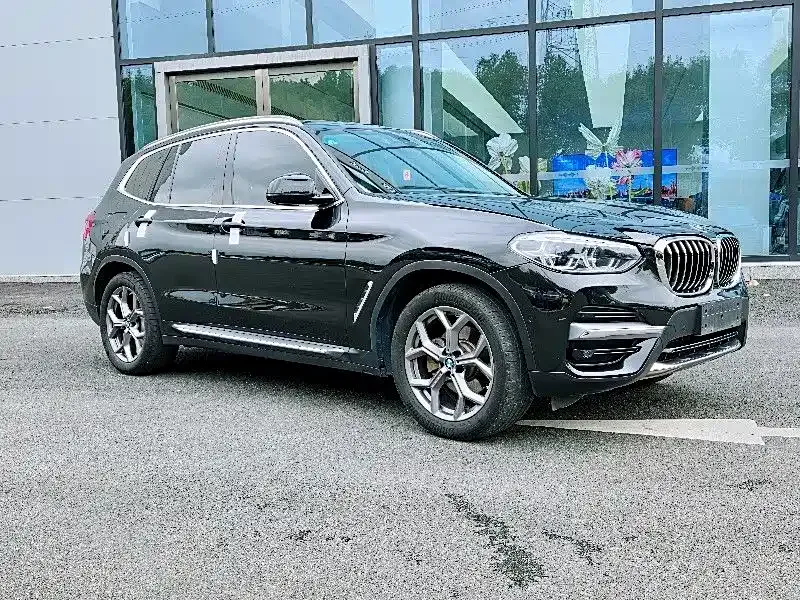BMW X3 — фото 8