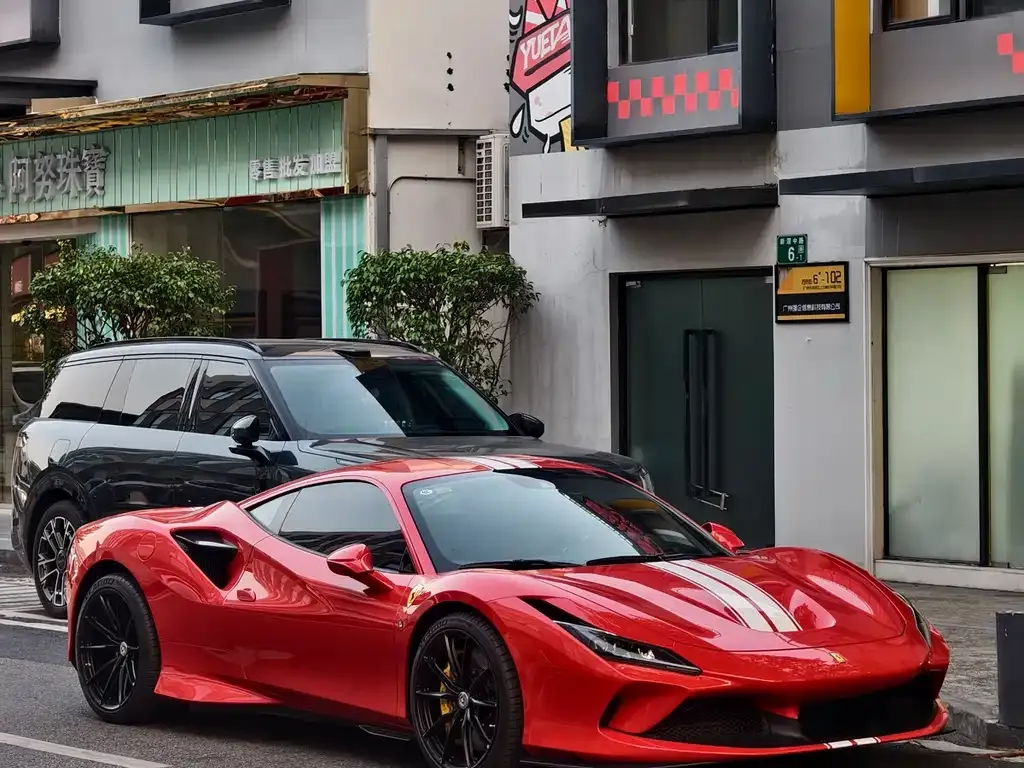 Ferrari F8 — фото 1