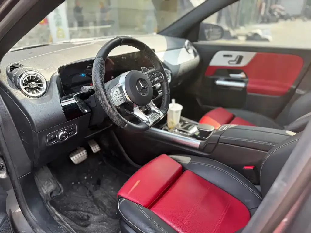 Mercedes-Benz GLA AMG — фото 6