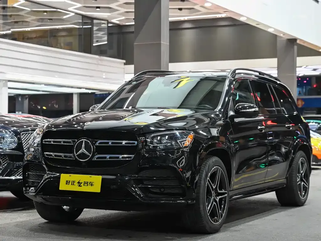 Mercedes-Benz GLS — фото 1