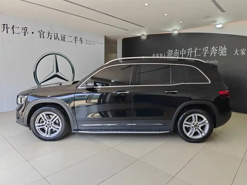 Mercedes-Benz GLB — фото 5